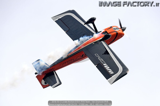 2019-10-12 Linate Airshow 01511 RV8 Team - Van Grunsven RV8